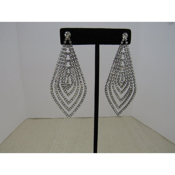 Express Jewelry - NWT RHINESTONE  MULTI-ROW DIAMON DROP EARRINGS